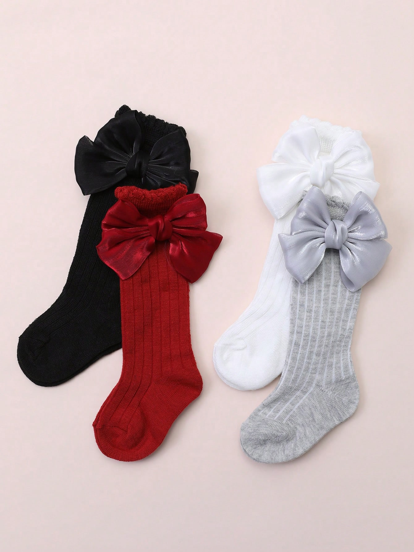 4 paar babymeisjessokken met s - Baby Sock Oximeter recensie en prijs