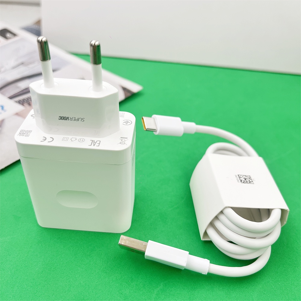 OPPO 33W SuperVOOC Snellader U - Oppo A78 recensie en prijs